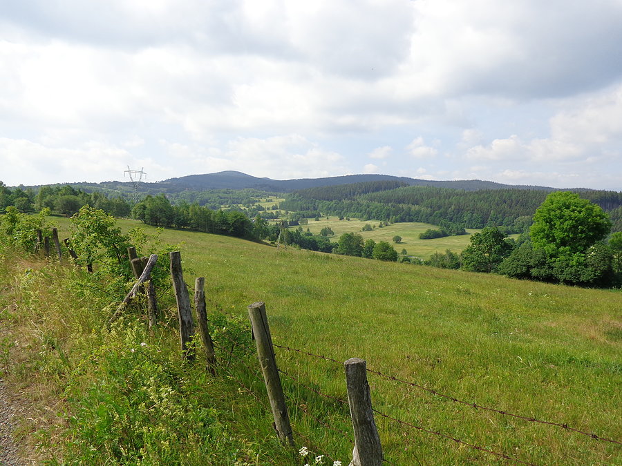Widok na Skalnik z Miedzianki
