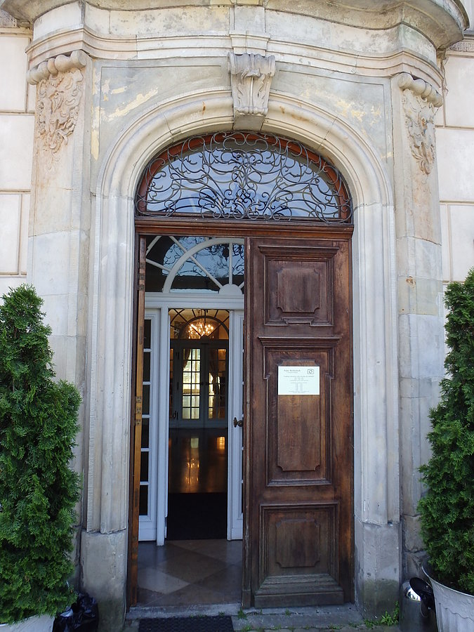 Otwock Wielki. Pałac - portal