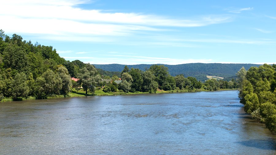 San między Leskiem a Zagórzem