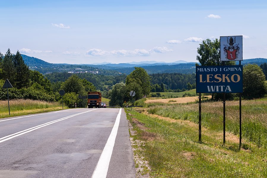 Tym razem Lesko żegna a w tle Bieszczady