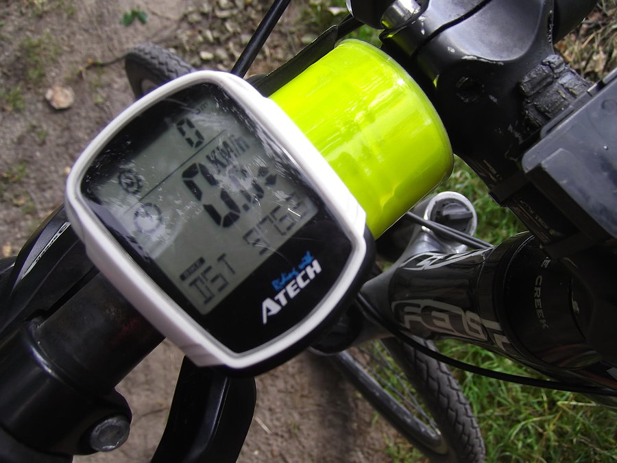 W okolicy Rogów na liczniku 97 km. Setka będzie