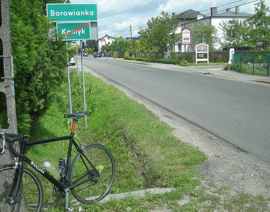 W prawo na Folwark Kamyk