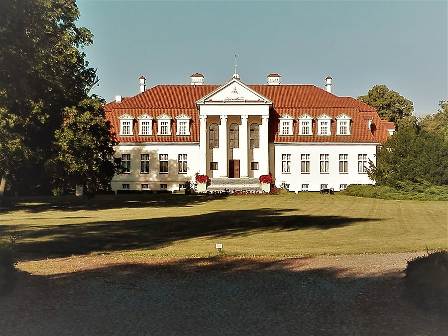 Pałac w Winnej Górze