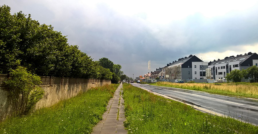 Droga do Rajkowa, świeżo po deszczu
