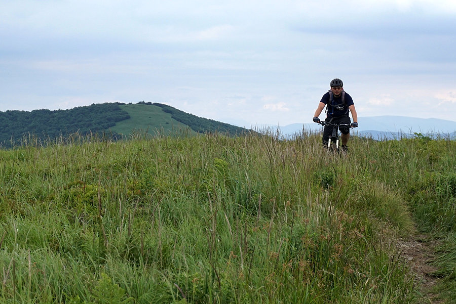 Manitou szczerzy kły na Płaszy (1162 m.n.p.m)