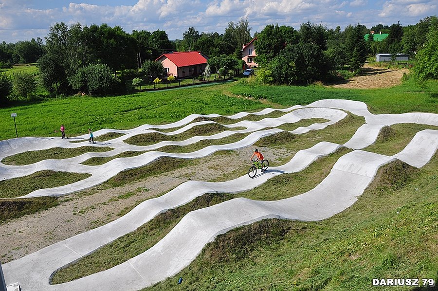 Lubenia - Tor rowerowy DIRT PARK