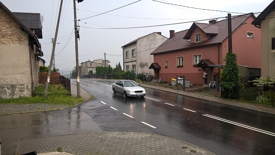 I sie rozpadało