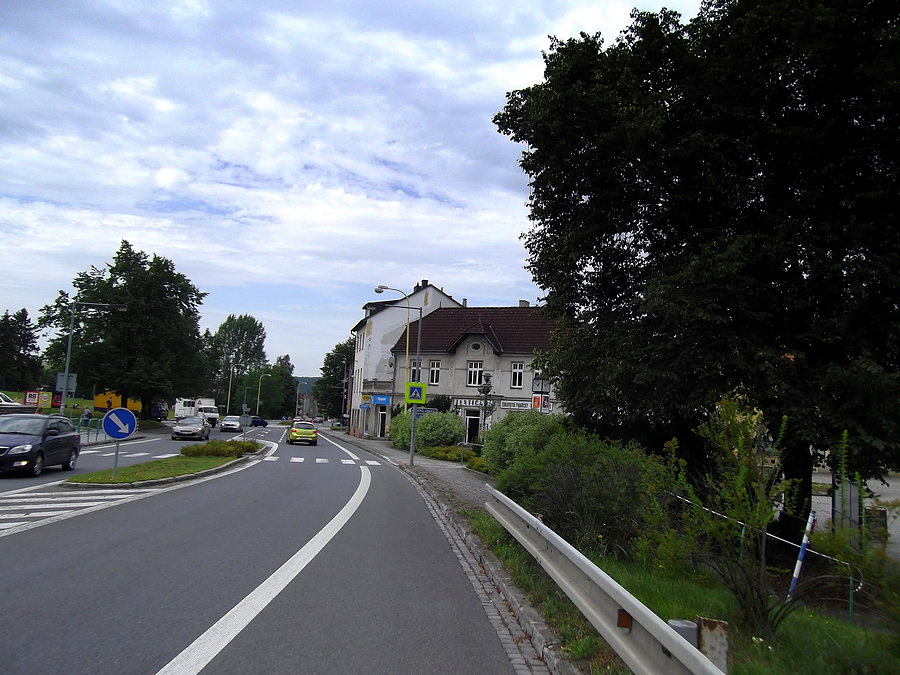 Hlučín, jadę nad jezioro