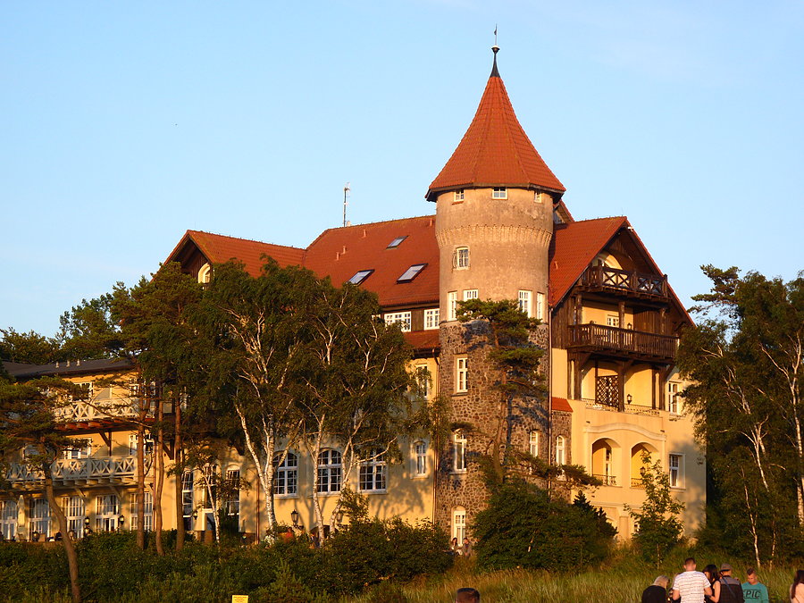 Zamek nad plażą