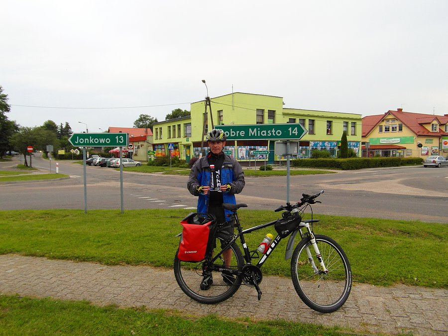 Rowerzyści na trasie- Warmia