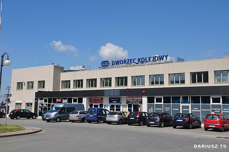 Dębica - Dworzec kolejowy (Budynek dworca)