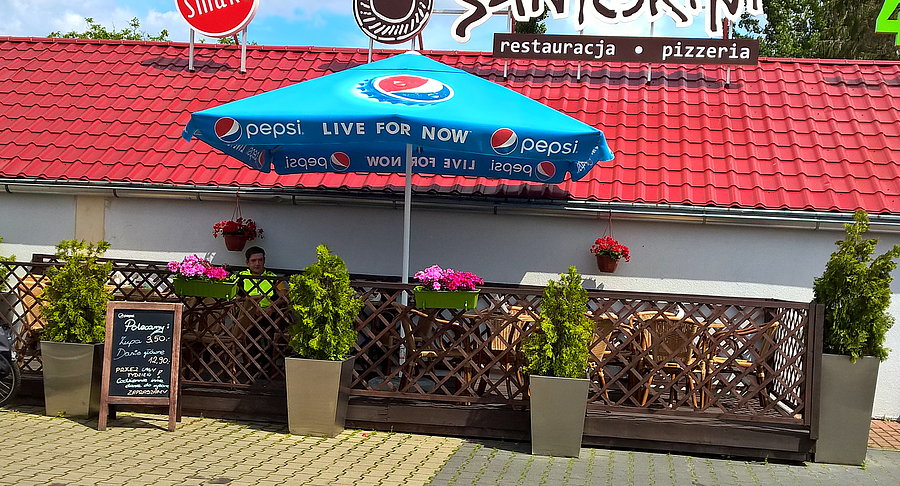 Kuba w pizzerii przy ulicy Europejskiej