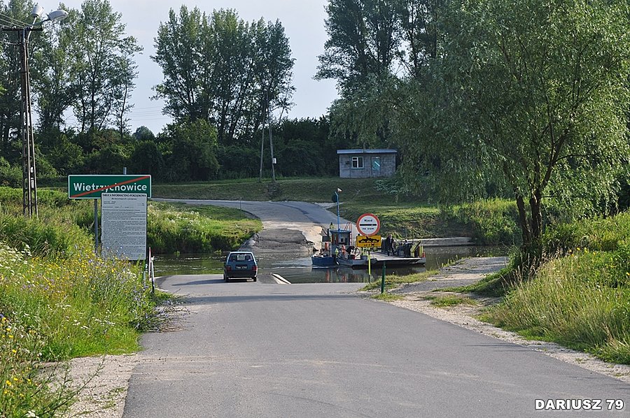 Wietrzychowice - Prom rzeczny
