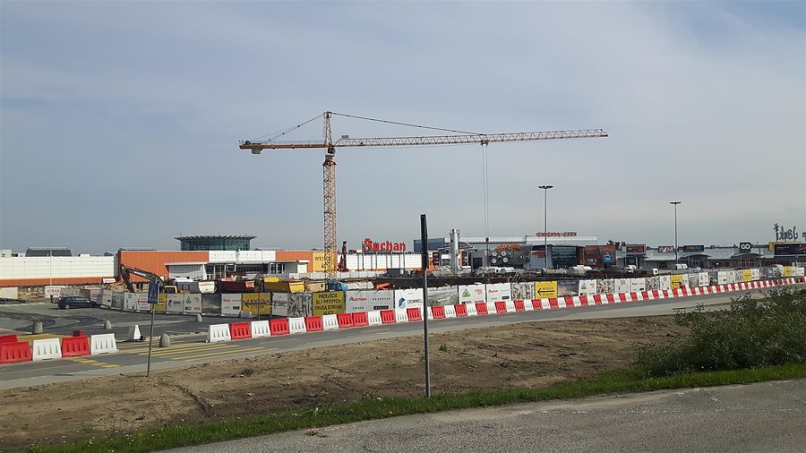 Coś budują w Jankach