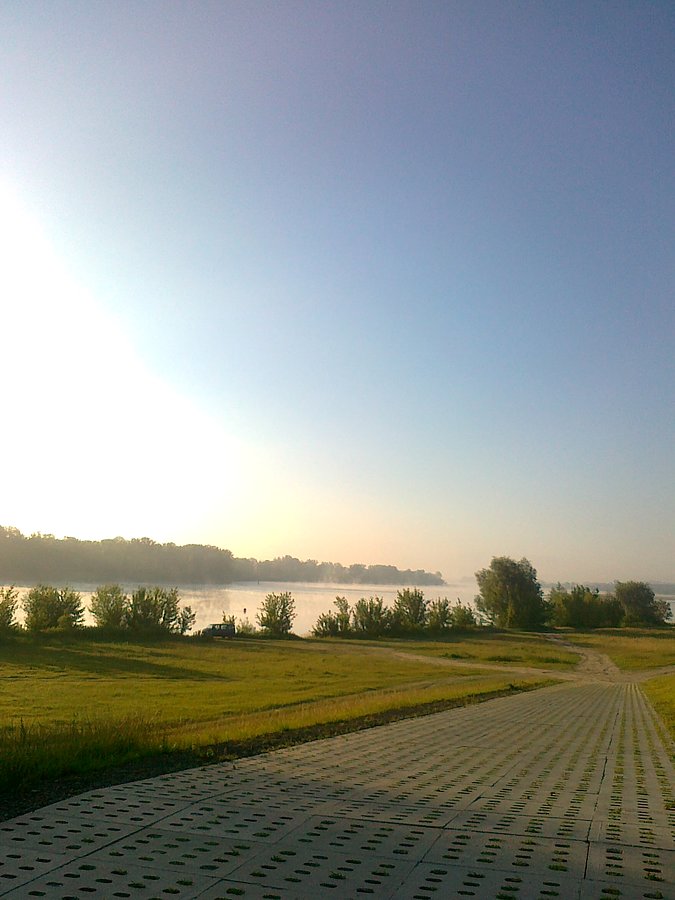 Wschód słońca nad Wisłą