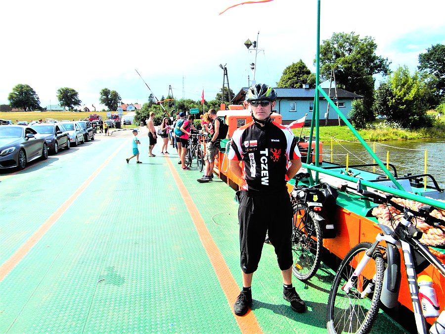 Przeprawa promowa w Świbno-Mikoszewo