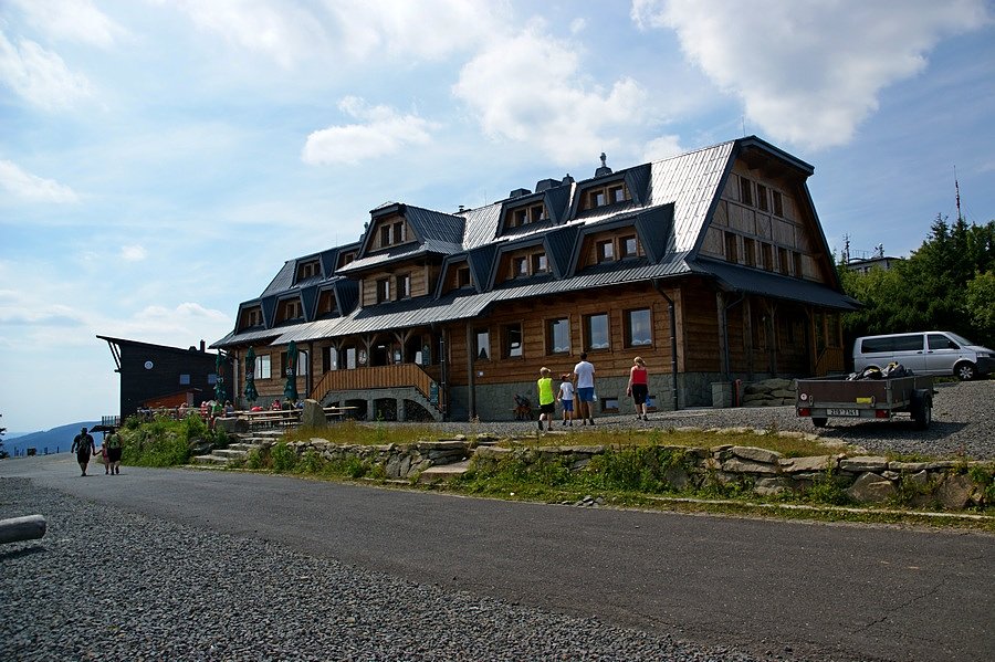 Schronisko na Łysej Górze