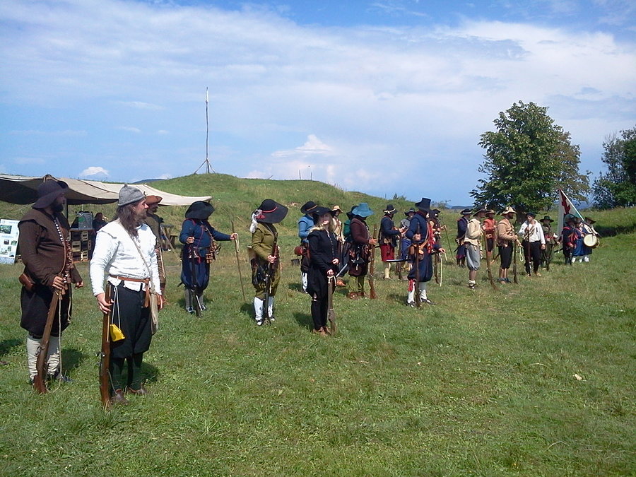 Musztra