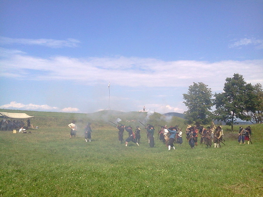 Musztra