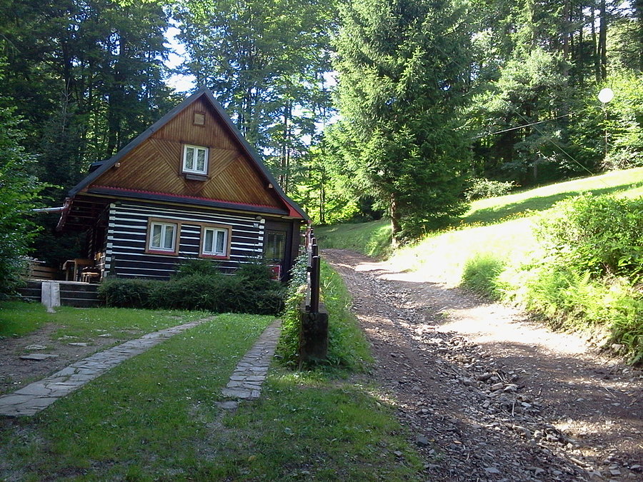 Domek nieco niżej