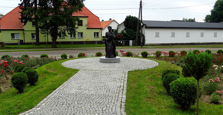 Pomnik Elisabeth von Arnim w Buku