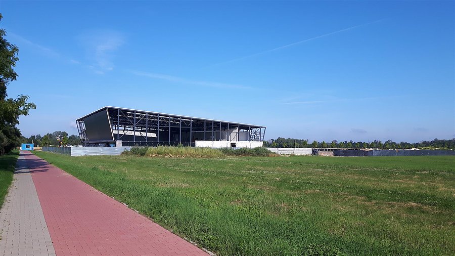 Hala sportowa w Strzykułach
