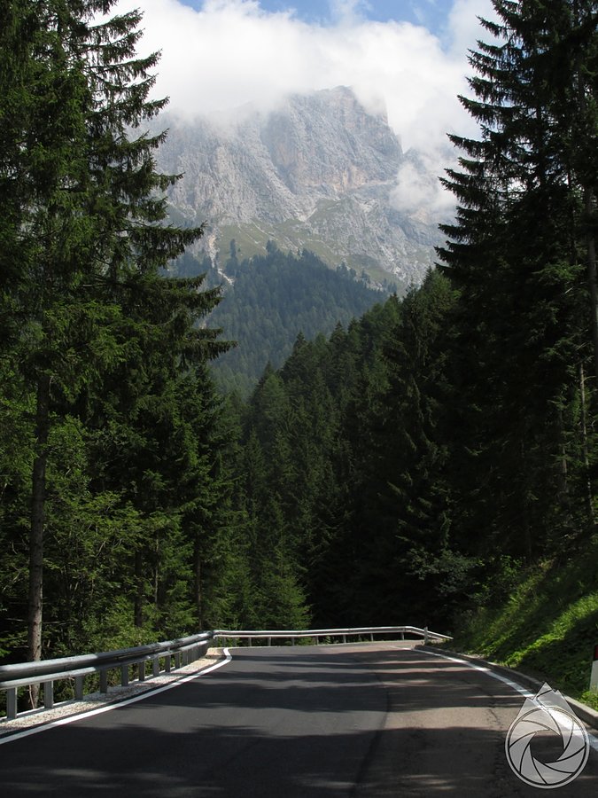 Dolomity wyłażą z mgły