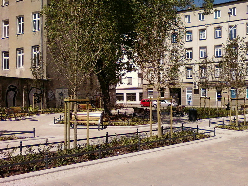 Skwer Pogonowskiego / Legionów