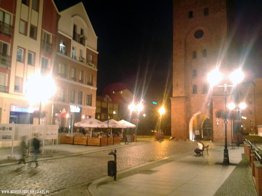 Elbląg nocą