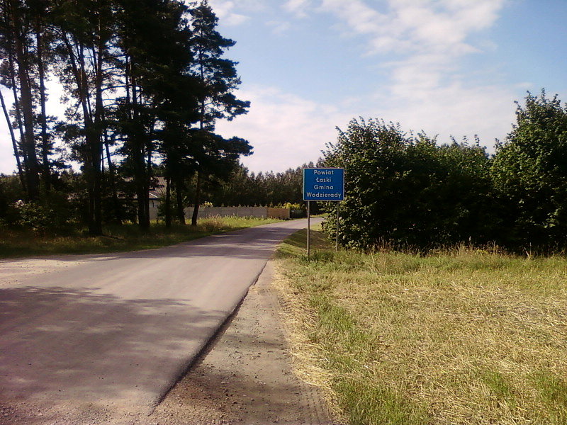 Początek asfaltu w gminie Wodzierady