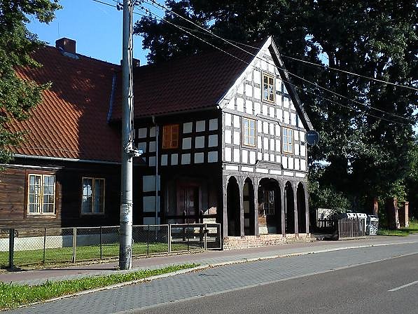 Nowy Staw- dom podcieniowy