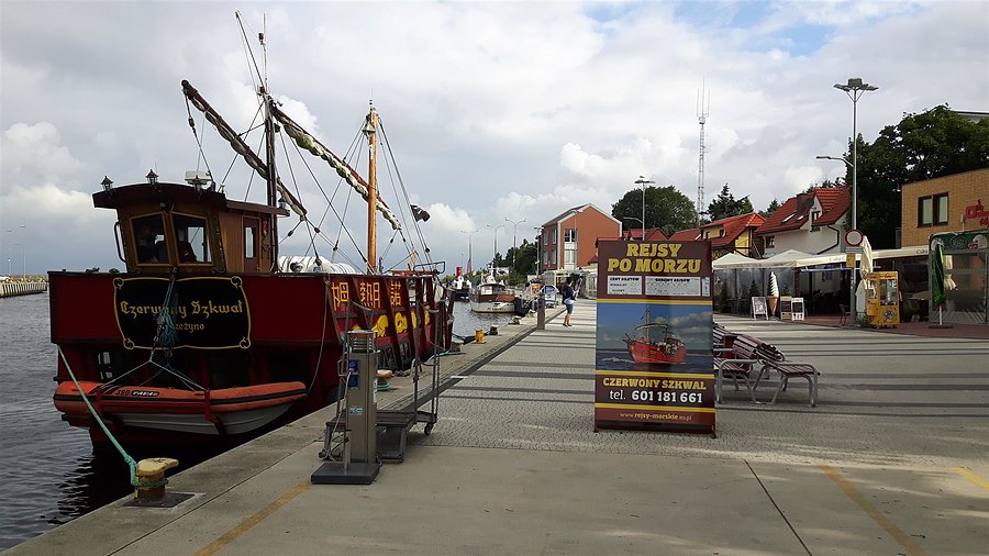 Galeon "Czerwony Szkwał" z Mrzeżyna