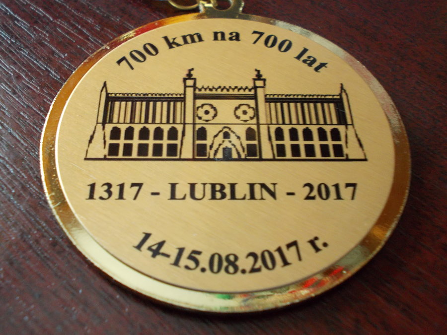 700 na 700