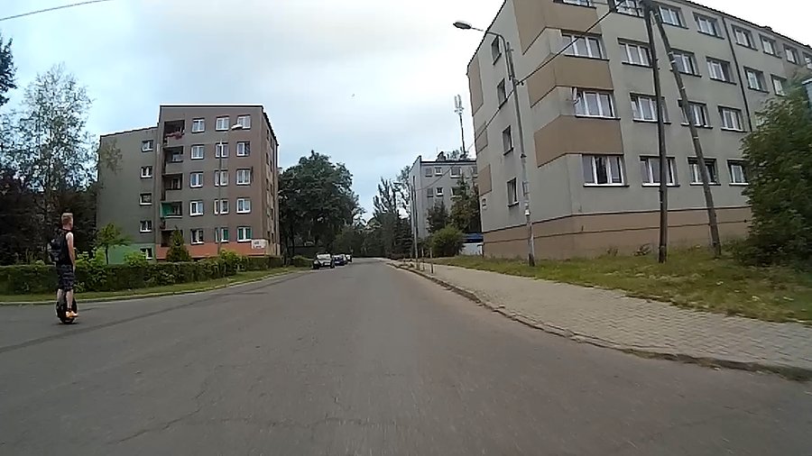 Na jednym kole też można, tylko po co?