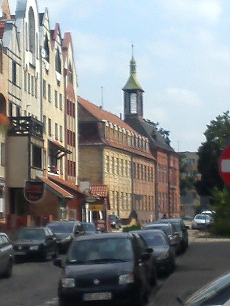 Ulica Stary rynek w druga stronę czyli widok na magistrat elbląski