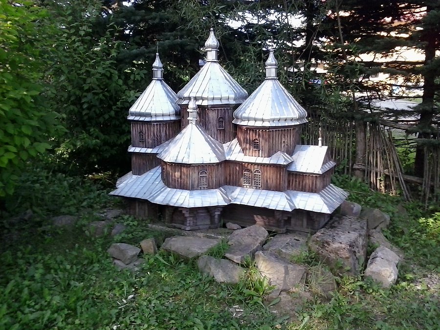 Malieta cerkwii w Lutowiskach