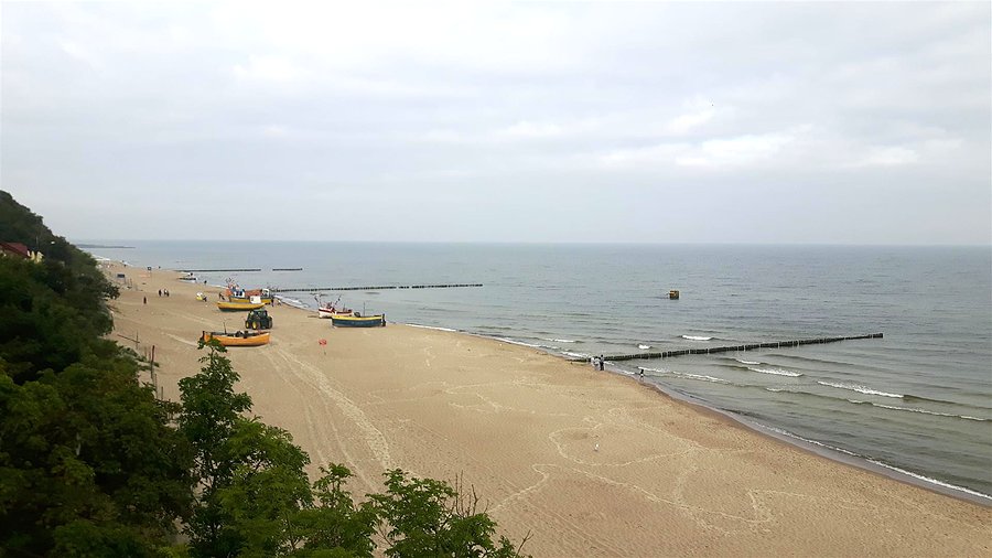 Plaża w Rewalu o poranku