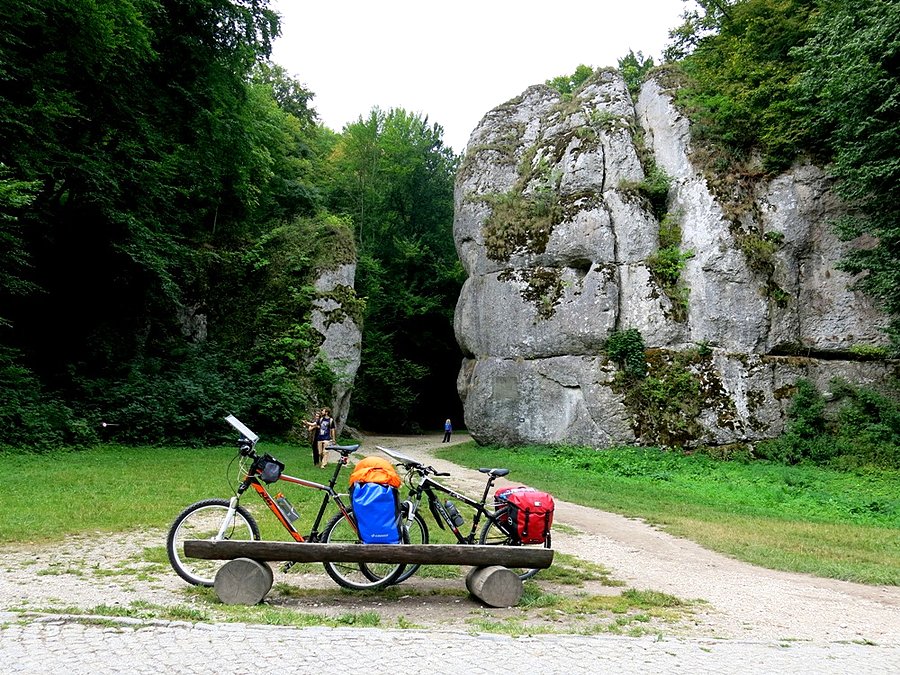 Krakowska Brama - Ojcowski Park Narodowy