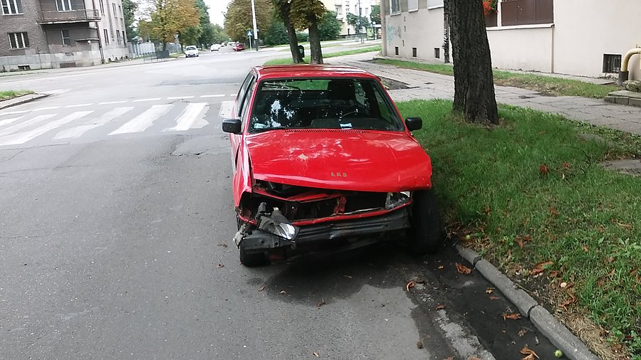 Auto na 1 Maja