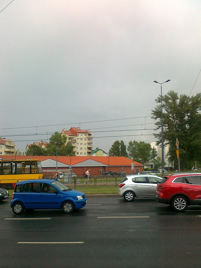 Wracałam już po burzy, jak wyjeżdżałam świeciło słońce