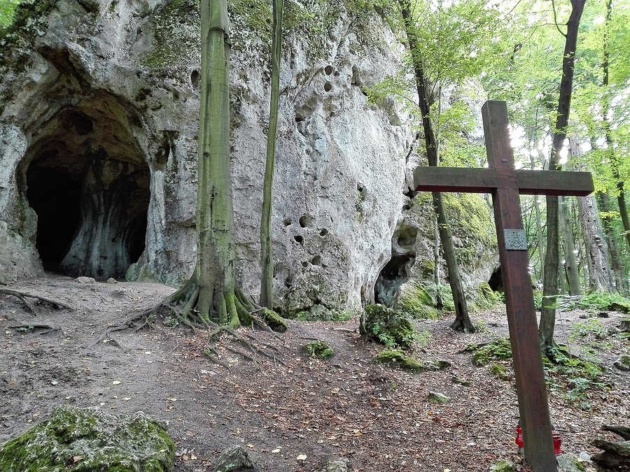 Jaskinia Ostrężnik