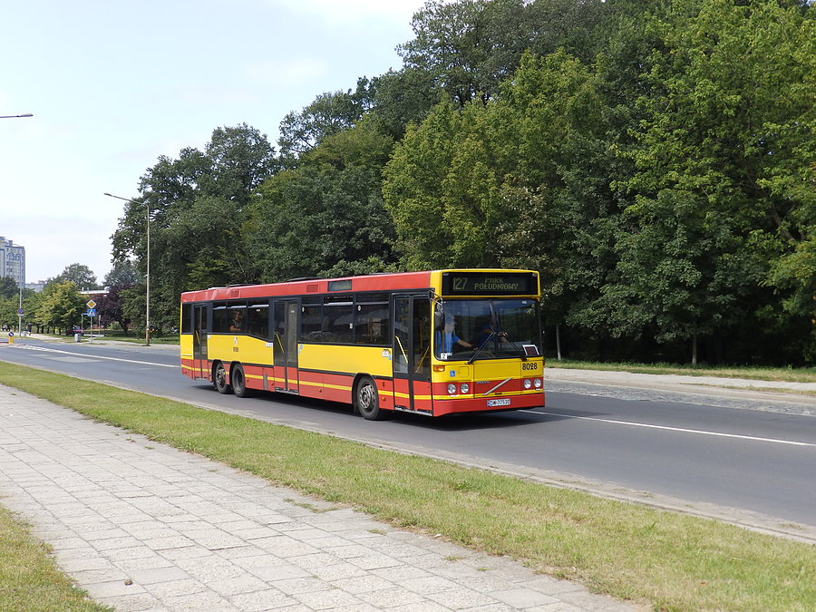 Volvo B10BLE 6x2 #8028
