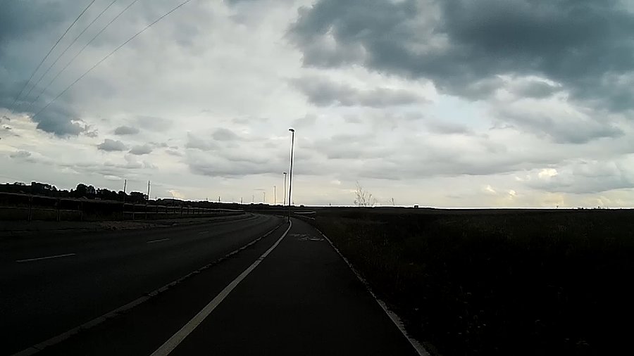 Coś zaczyna się kotłować