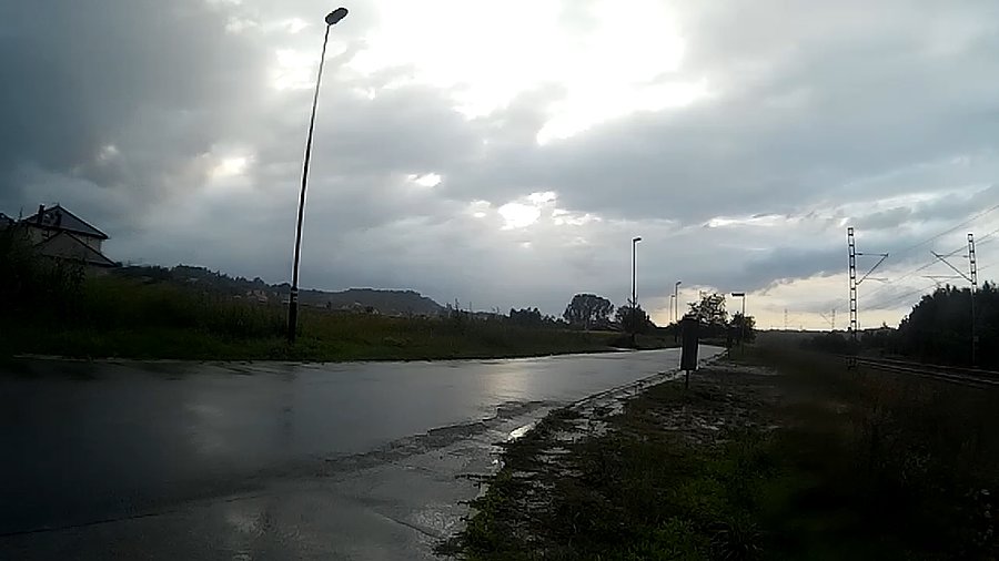Ciemne chmury powoli odchodzą