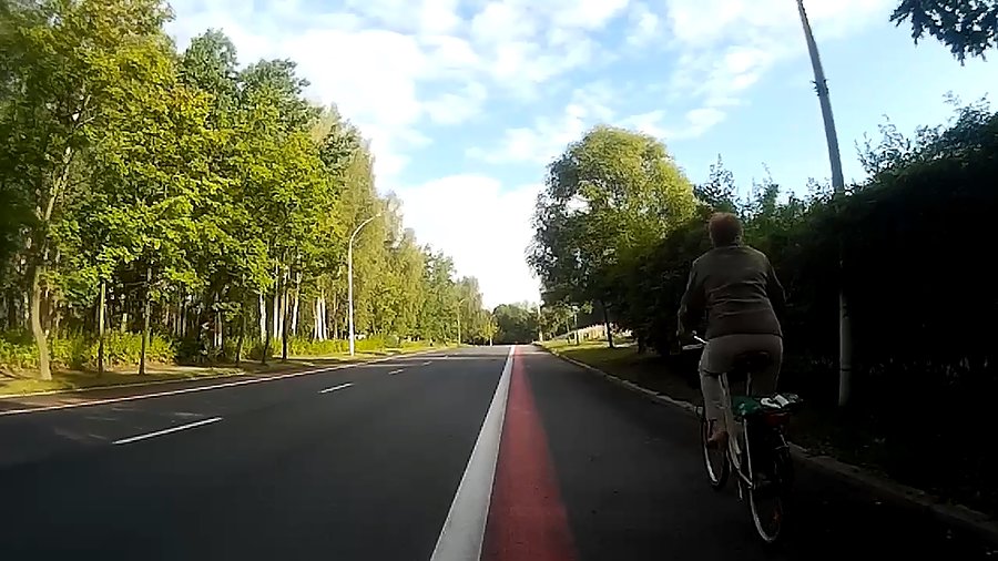 Chłodny poranek, ale rowerzyści są :)