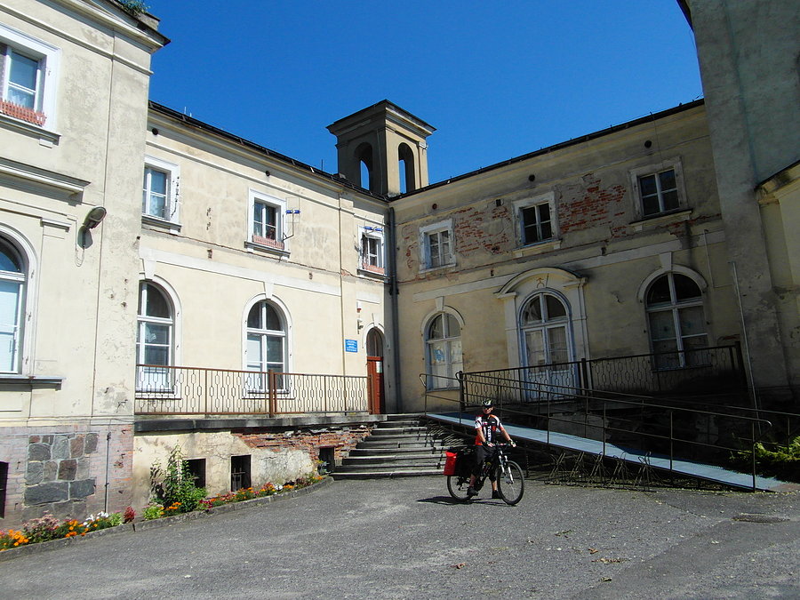 Pałac w Nekli