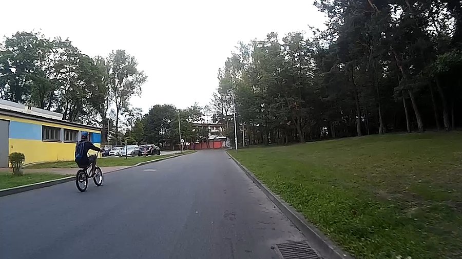 Wygodnie mu w takiej pozycji?