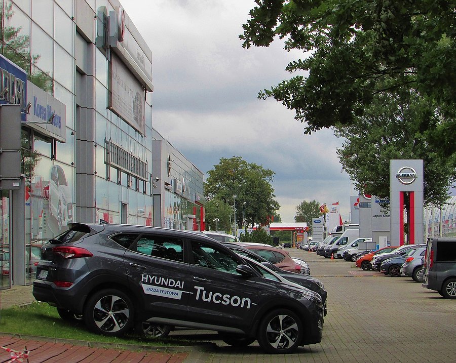 Centrum Motoryzacyjne Toruńska