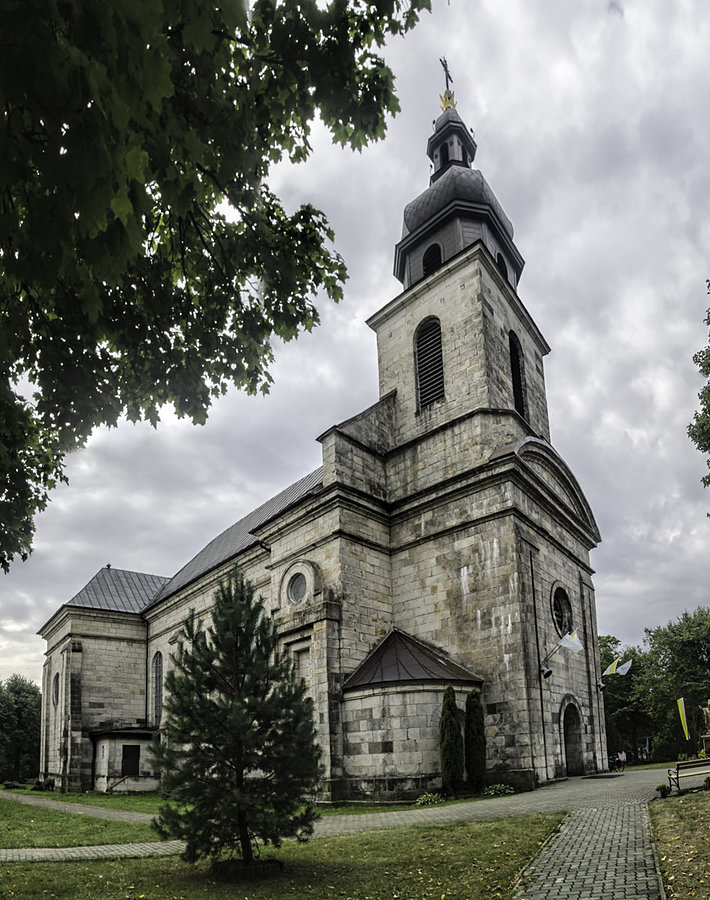Sanktuarium Matki Bożej Wychowawczyni w Czarnej