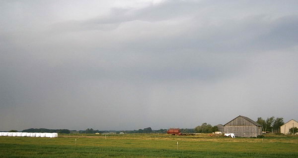 Burza depcze nam po piętach od samego Nura, ale jest już bardzo blisko